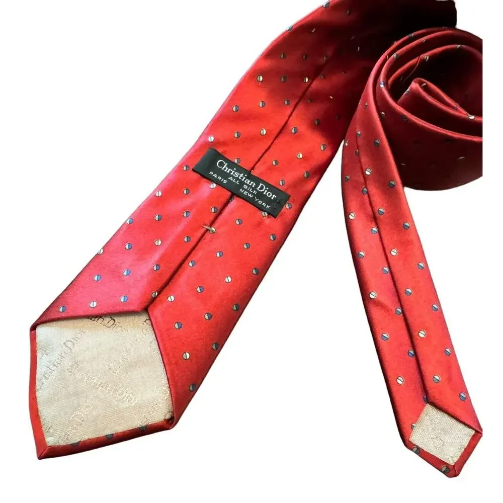 Christian Dior Neck Tie All Silk Burgundy Red‎ With Pattern Office Career READ
